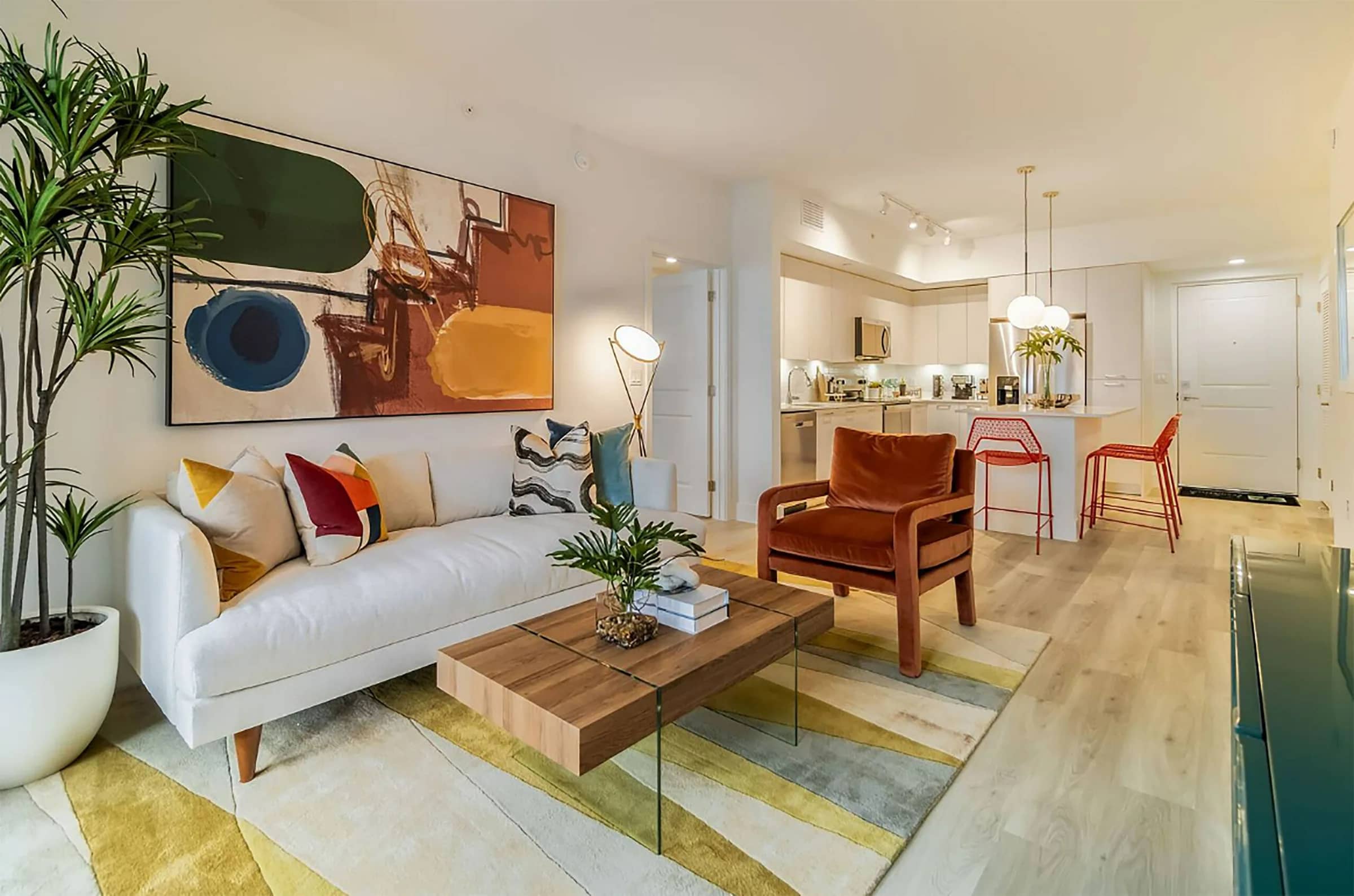 Apartment Living 3
