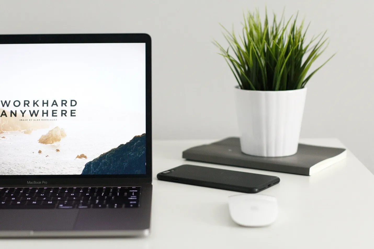 How a Visually Pleasing Home Contributes to Productivity