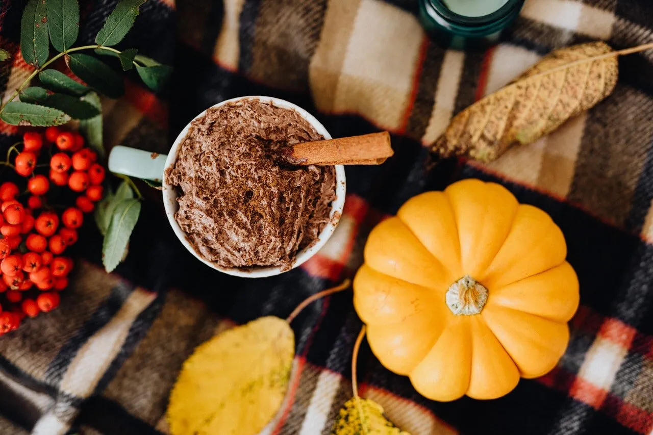 Fall Decor Trends To Watch Out For In 2021 ~ Colors~Candles~Cozy~Warm