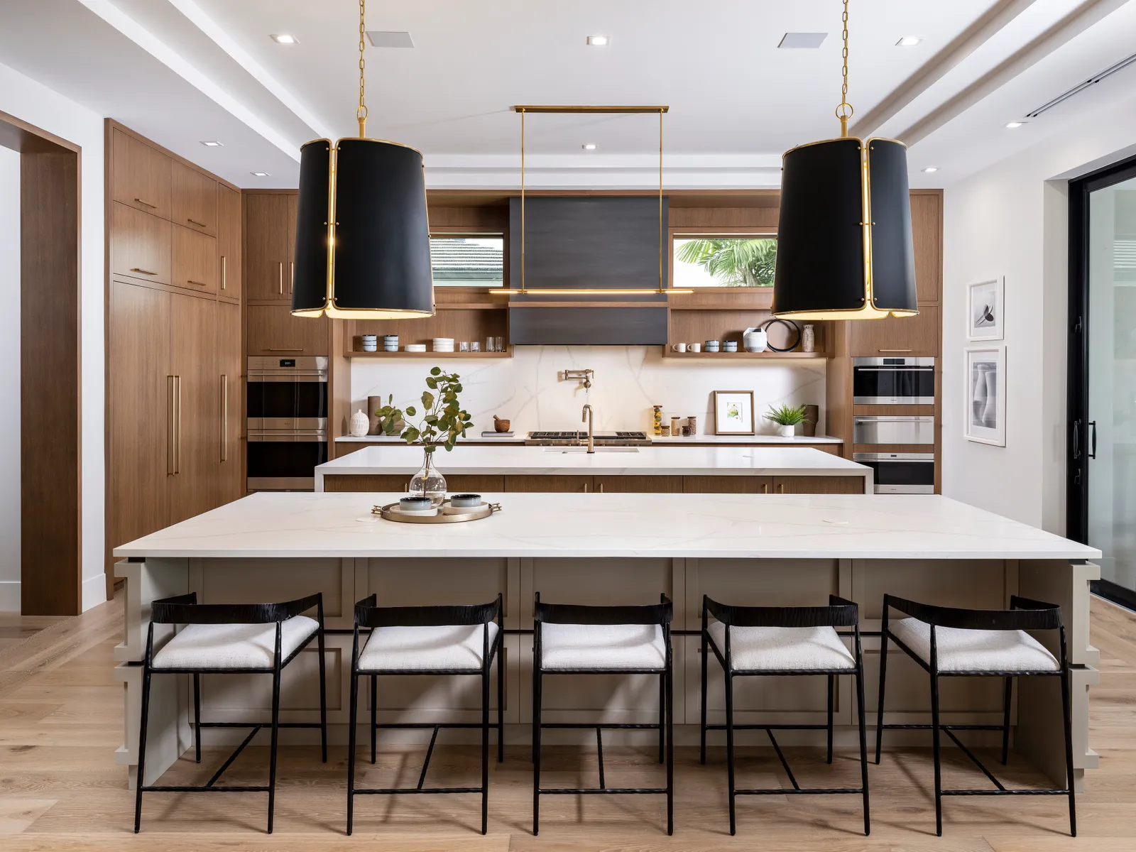Top 5 Things You Should Consider When Remodeling Your KitchenBy a Passionate Interior Designer
