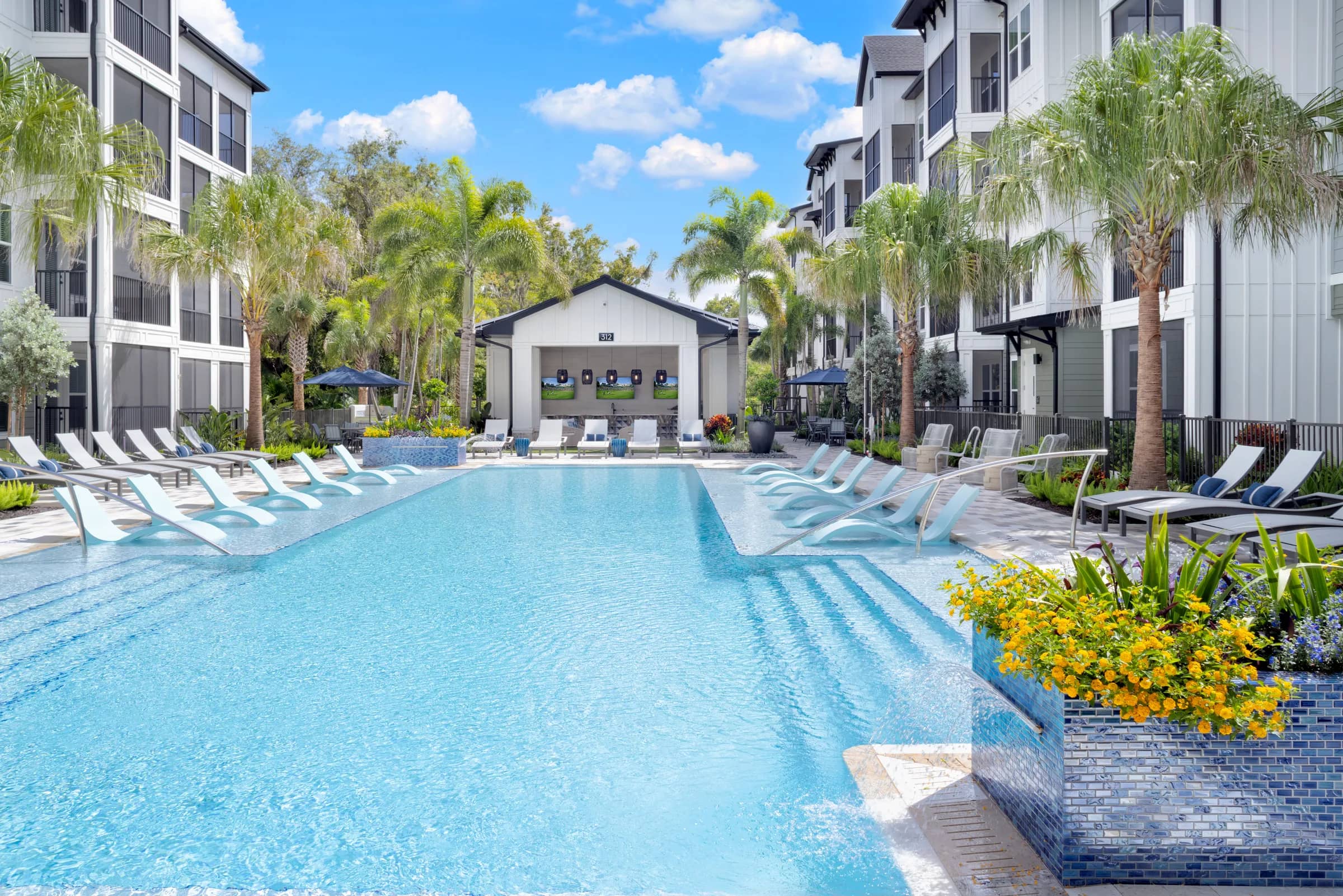 The Rowen — Pool